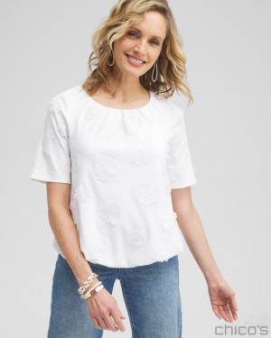 Chico's 3D Applique Bubble Hem Top Tees & Tanks Alabaster | 654-AGXPDU