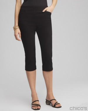 Chico's Brigitte Rivet Capris Pants Black | 706-PEYRNW