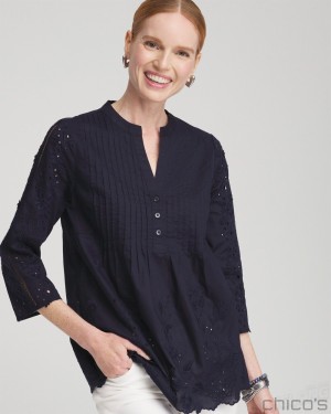 Chico's Eyelet Scallop Hem Blouse Blouses & Shirts Classic Navy | 149-VBLXRO