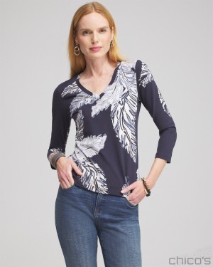 Chico's Leaf Print 3/4 Sleeve Perfect Tee Tees & Tanks Classic Navy | 037-HMPIOB