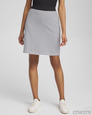 Chico's Zenergy UPF Knit Stripe Skort Dresses Black | 735-GAOZJI