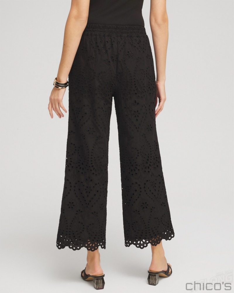 Chico's Eyelet Lace Cropped Pants Pants Black | 196-GSMXZP