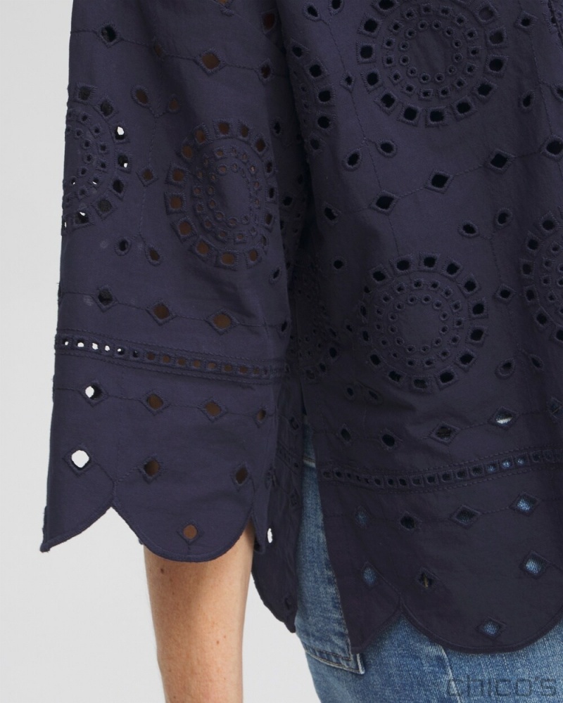 Chico's Eyelet Short Kimono Ponchos & Ruanas Classic Navy | 517-LRPOBF