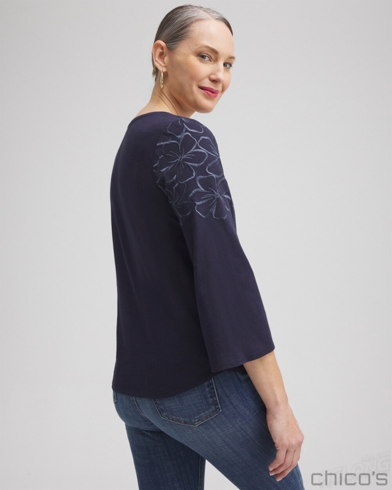 Chico's Floral Embroidered 3/4 Sleeve Top Tees & Tanks Classic Navy | 426-ULZJEM