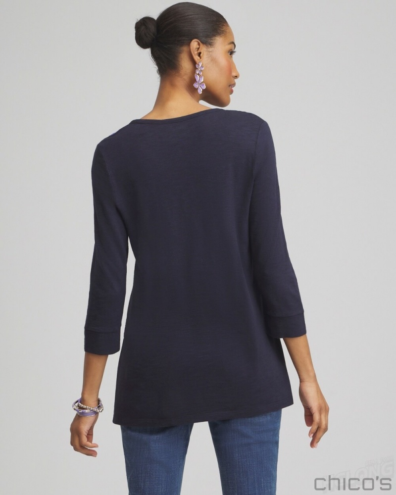 Chico's Floral Henley Side Slit Tunic Tops Classic Navy | 071-LQIEYA