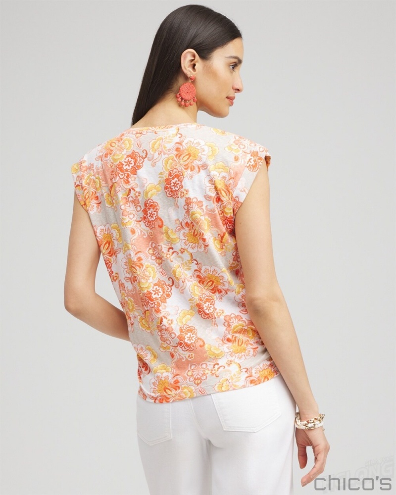 Chico's Floral Knot Front Tee Tees & Tanks Smokey Taupe | 285-SOYACI