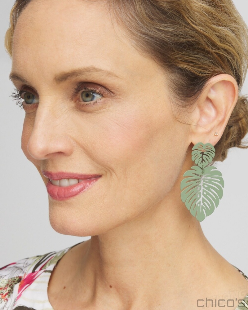 Chico's No Droop Green Leaf Earrings Earrings Green | 954-ZYLHTI