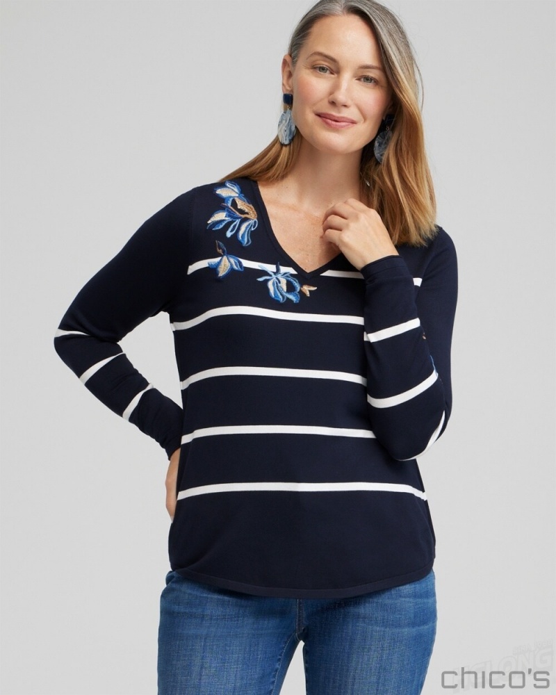 Chico's Spun Rayon Stripe V-neck Pullover Sweaters Classic Navy | 275-DLXOBS