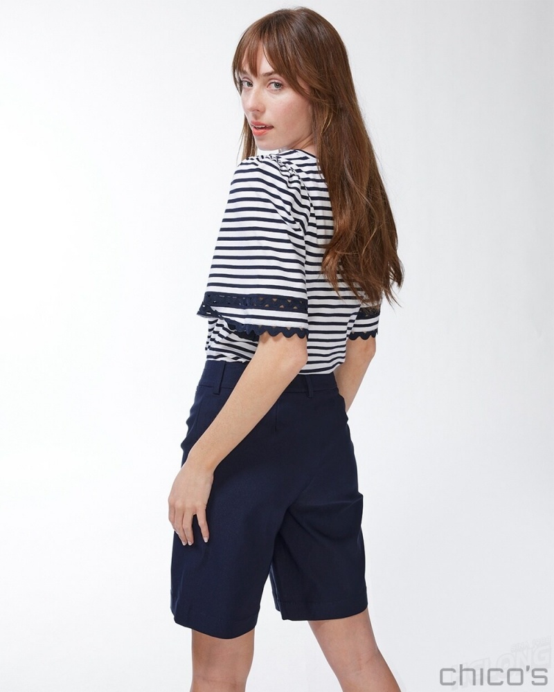 Chico's Trapunto Shorts Shorts Classic Navy | 634-ZHFTUK