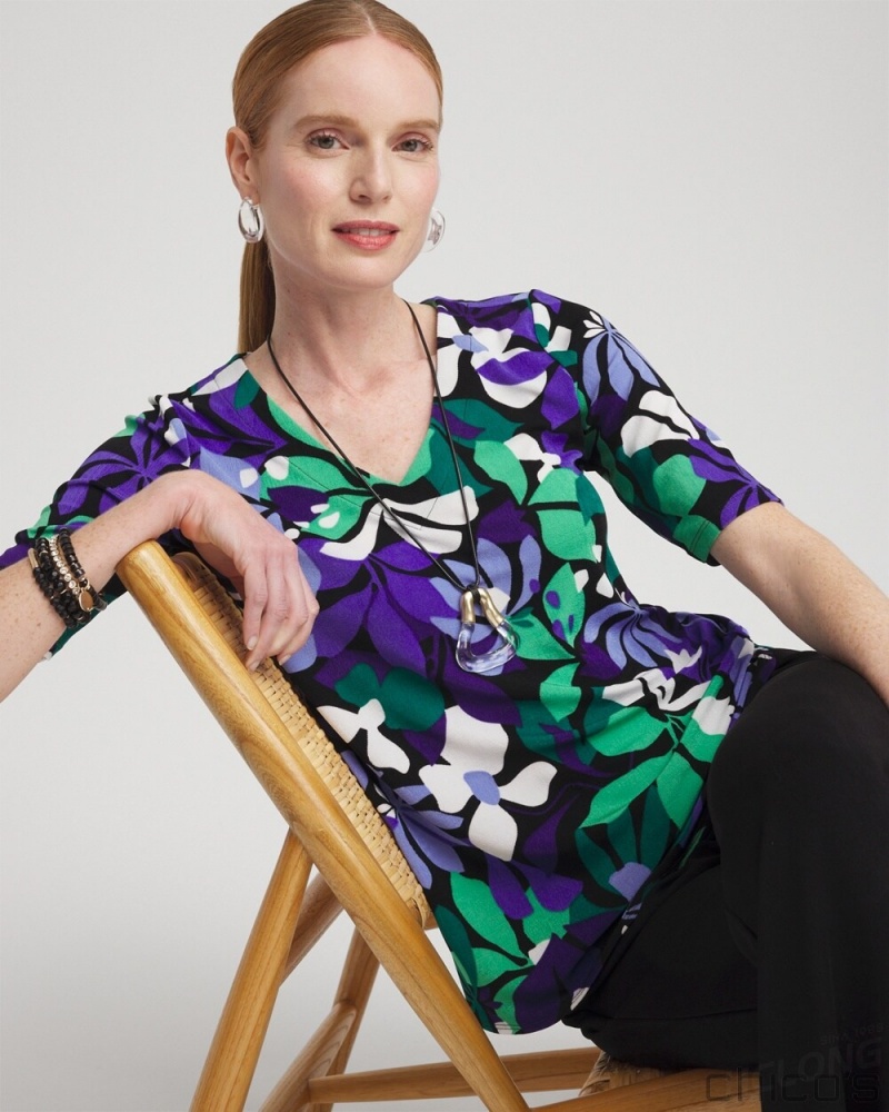 Chico's Travelers Floral V-neck Top Tops Purple Nightshade | 783-CSIAMY