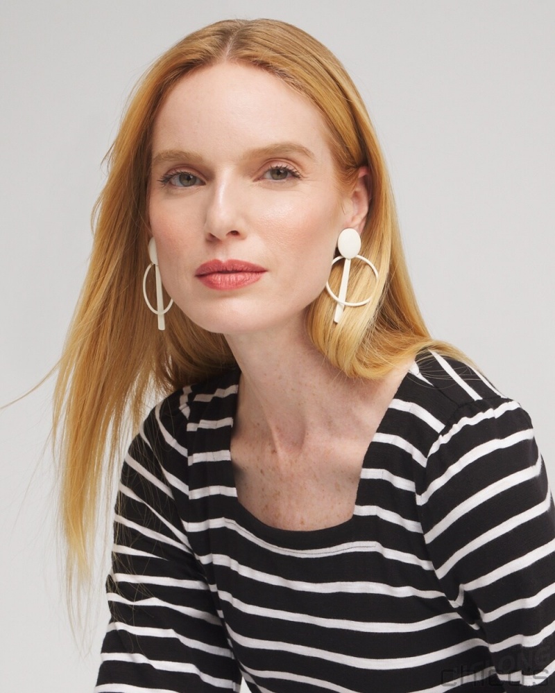 Chico's White Clip-on Drop Hoops Earrings White | 294-QVEUBG