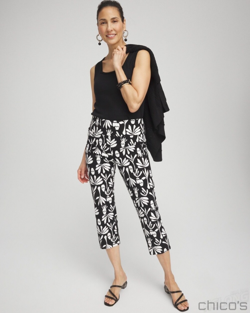 Chico's Wide Waistband Leaf Print Capris Pants Black/White | 073-WKBMDN